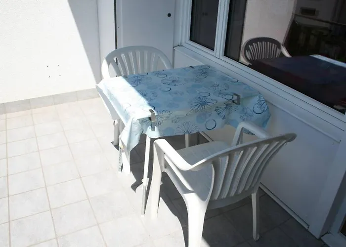 Microappartment With Bath And Cozy Balcony Appartement